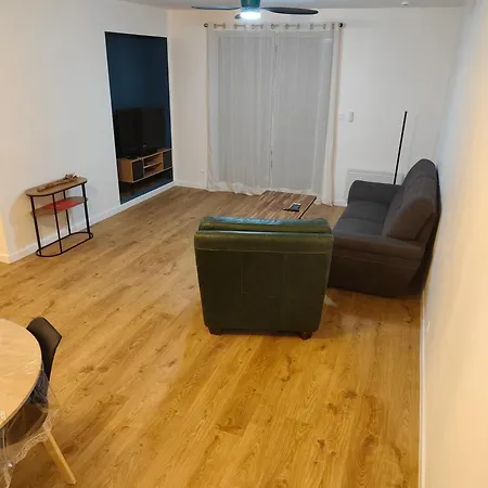 Semesterbostad Les Oliviers Blaye-Les-Mines