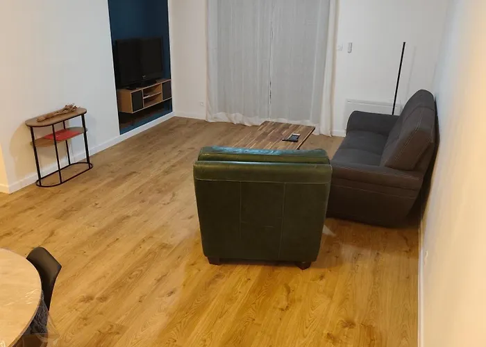 Semesterbostad Les Oliviers Blaye-Les-Mines